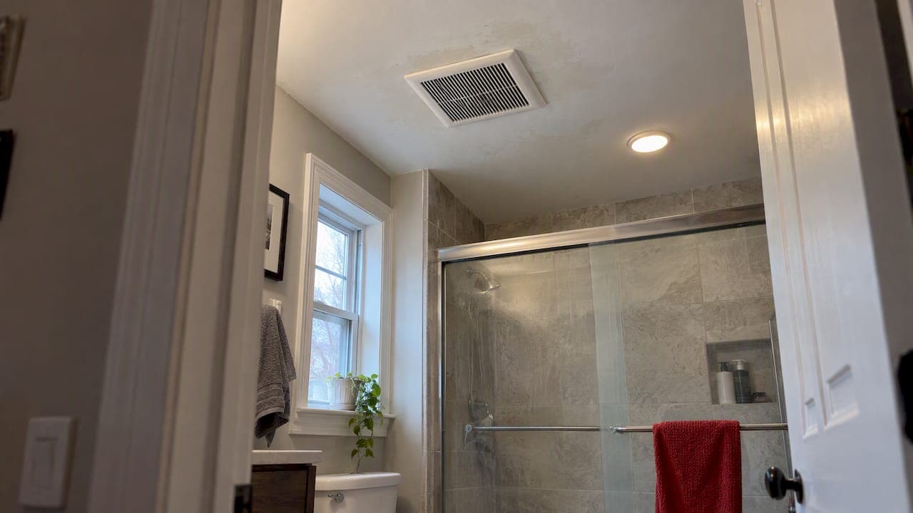 Bathroom Venting Requirements in Massachusetts: Fan, Duct, Code